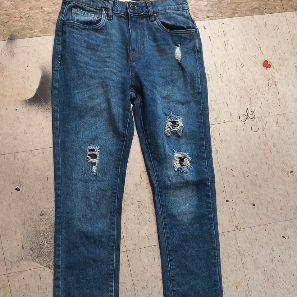 Buzz Cuts Junior Size 14